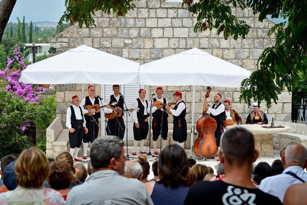Čilipi Folklor景点图片