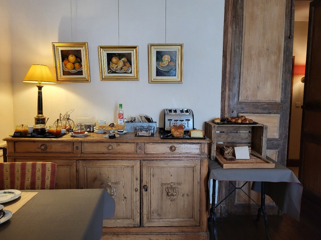 Hôtel Restaurant Les Orangeries主图