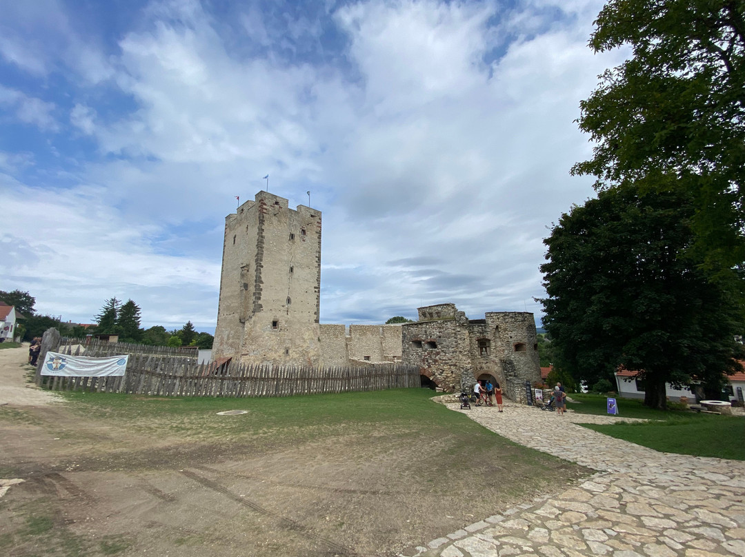 Kinizsi Turistaszálló Nagyvázsony