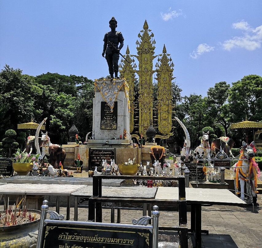 King Mengrai Monument-清莱必去景点
