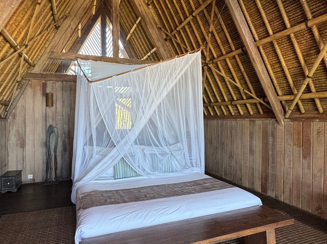 捷瓦贝罗亚马海滩营地酒店主图