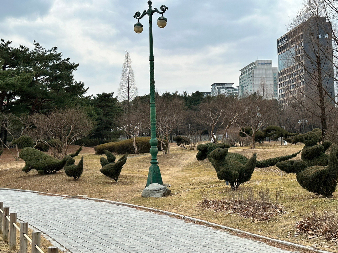 Hyowon Park-水原市必去景点