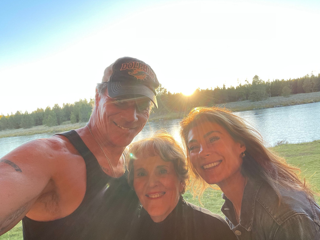 Angler's Lodge主图