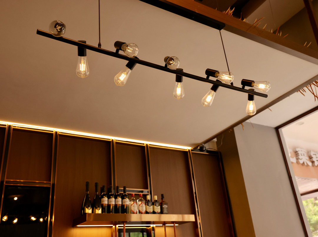 夜丰颂泰国餐厅