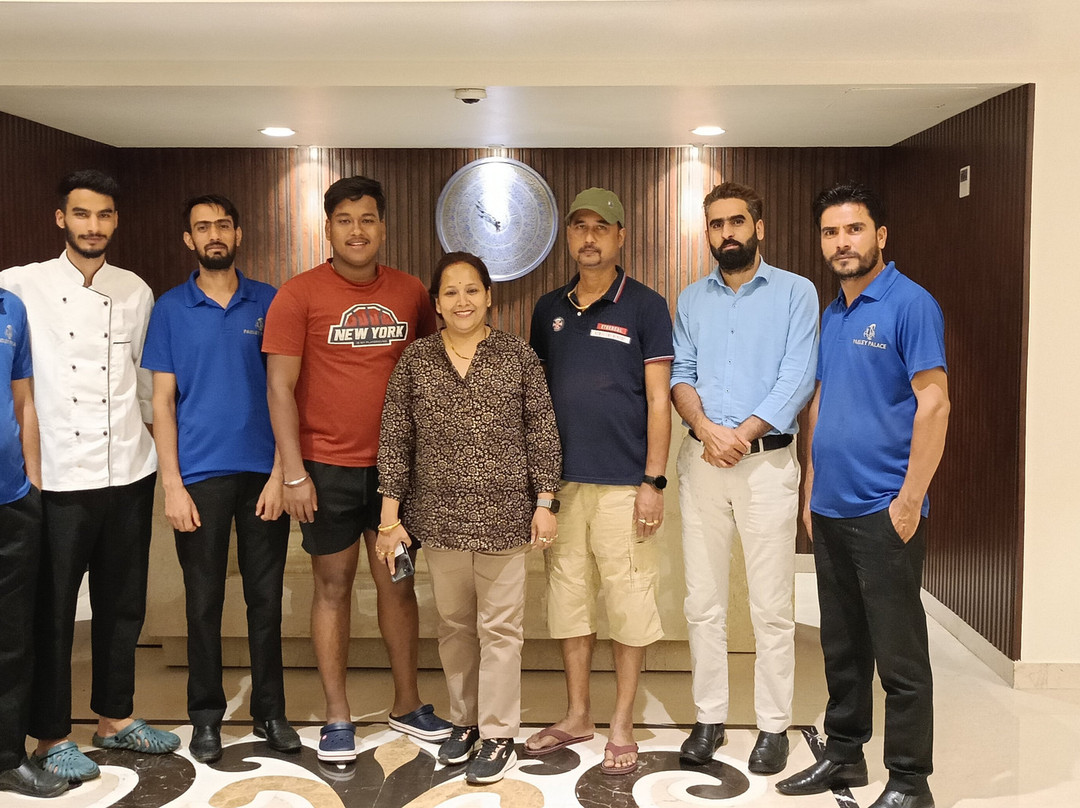 Hotel Paisley Palace主图