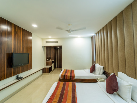 Hotel Celebration主图