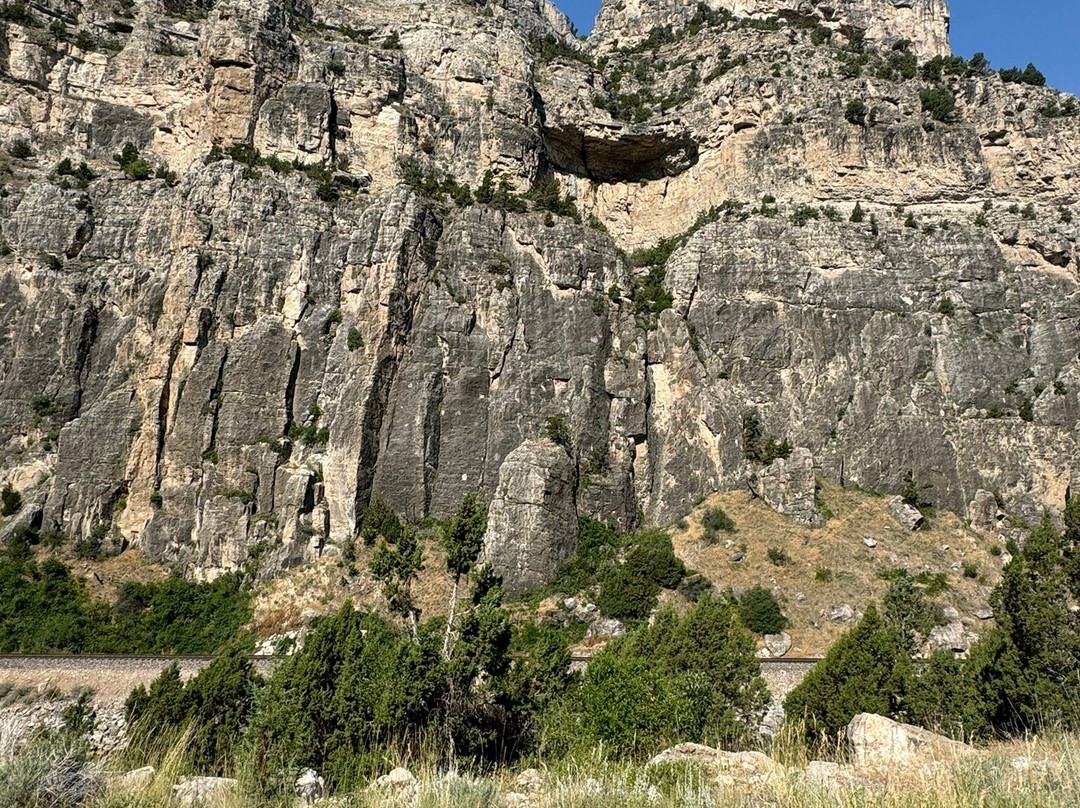 Wind River Canyon-瑟莫波利斯必去景点