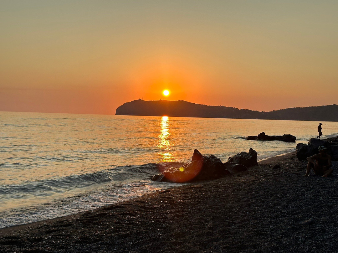 Spiaggia del Troncone景点图片