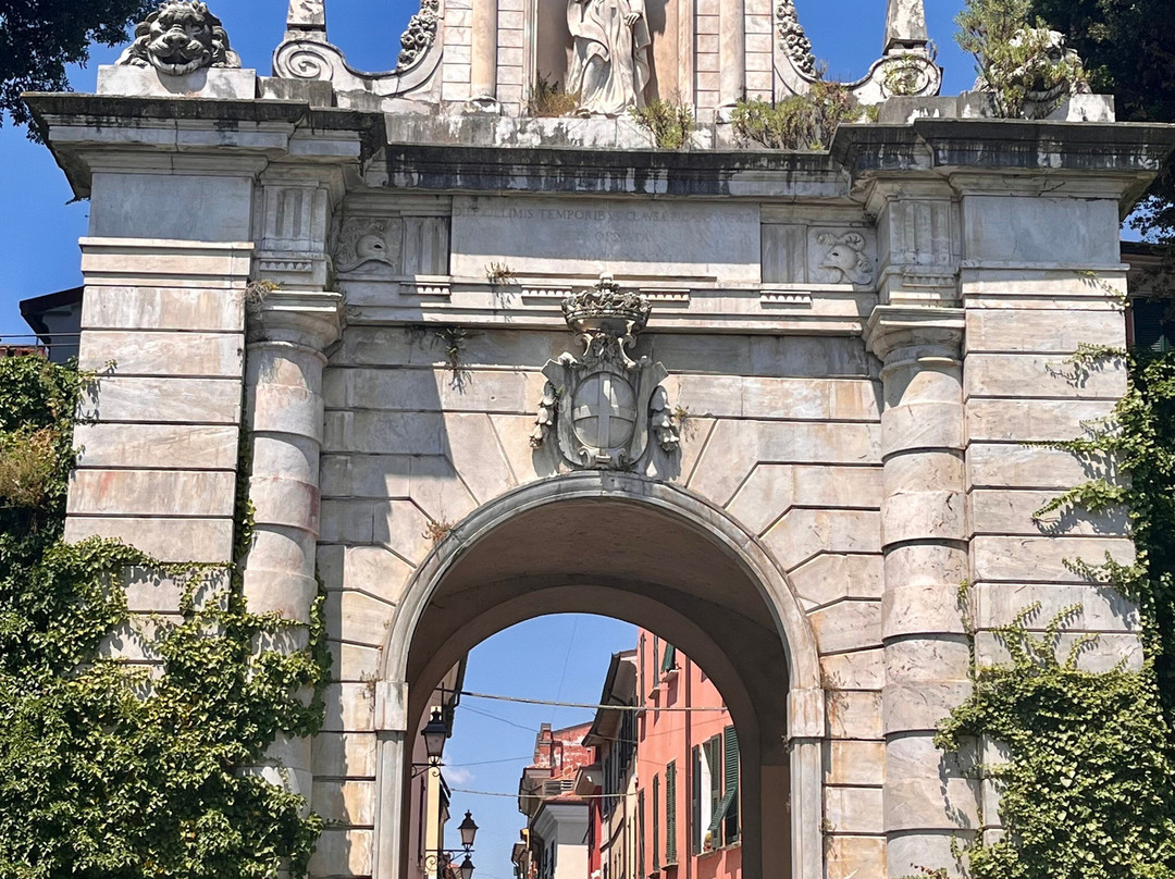 Porta Romana景点图片