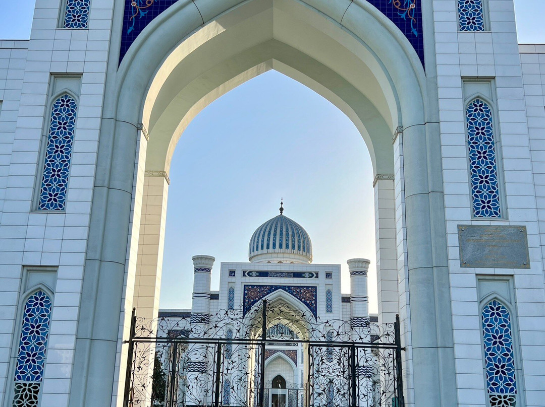 Haji Yaqub Mosque-杜尚别必去景点