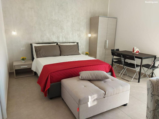 Over the top - Affittacamere主图