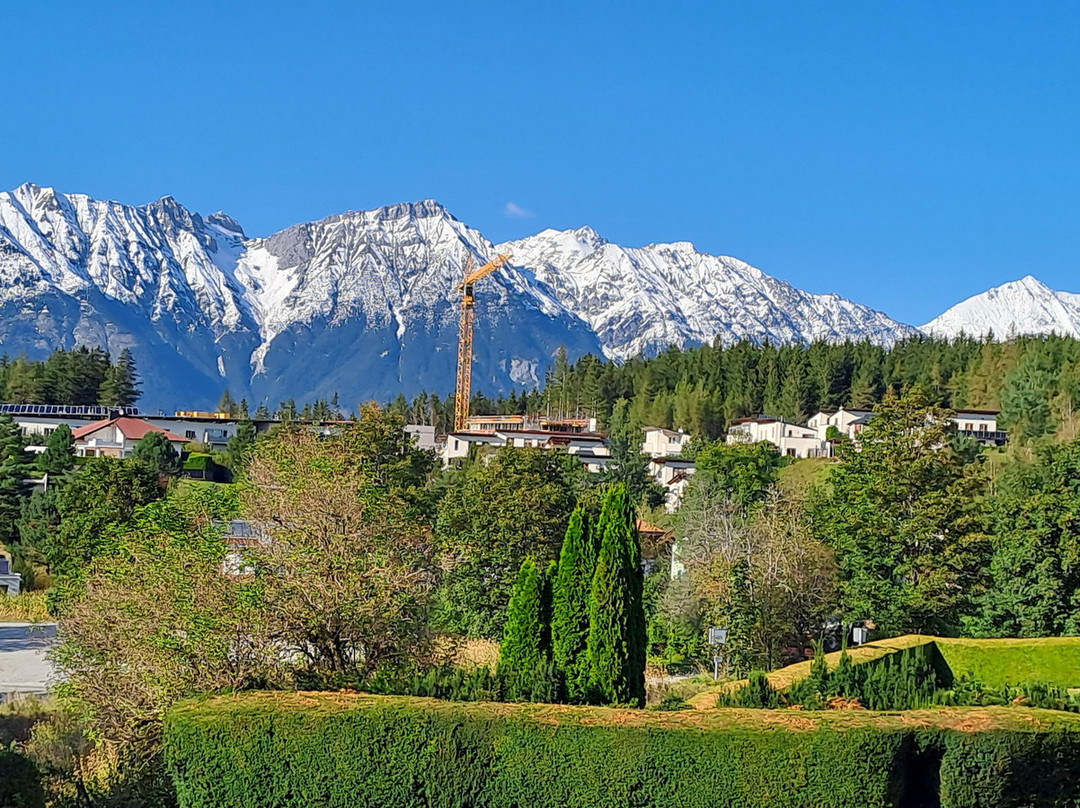 格鲁伯霍夫住宿加早餐酒店主图