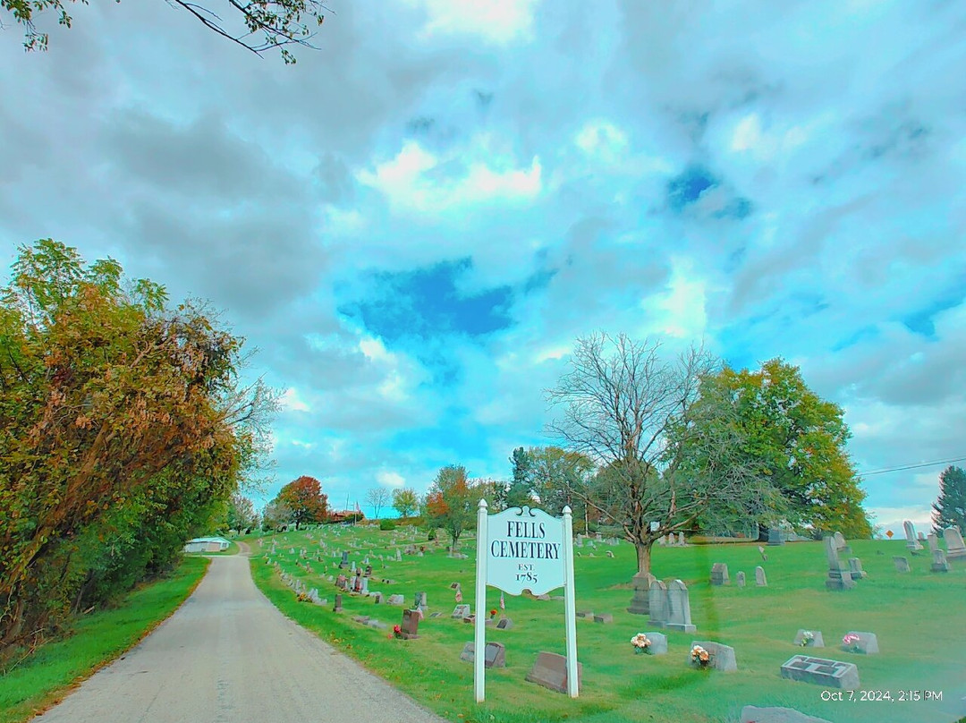 Fells United Methodist Church And Cemetery景点图片