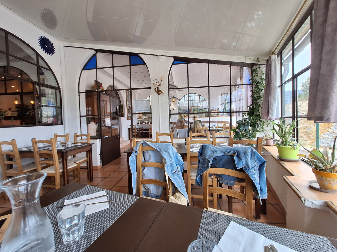 Auberge Du Point Sublime主图