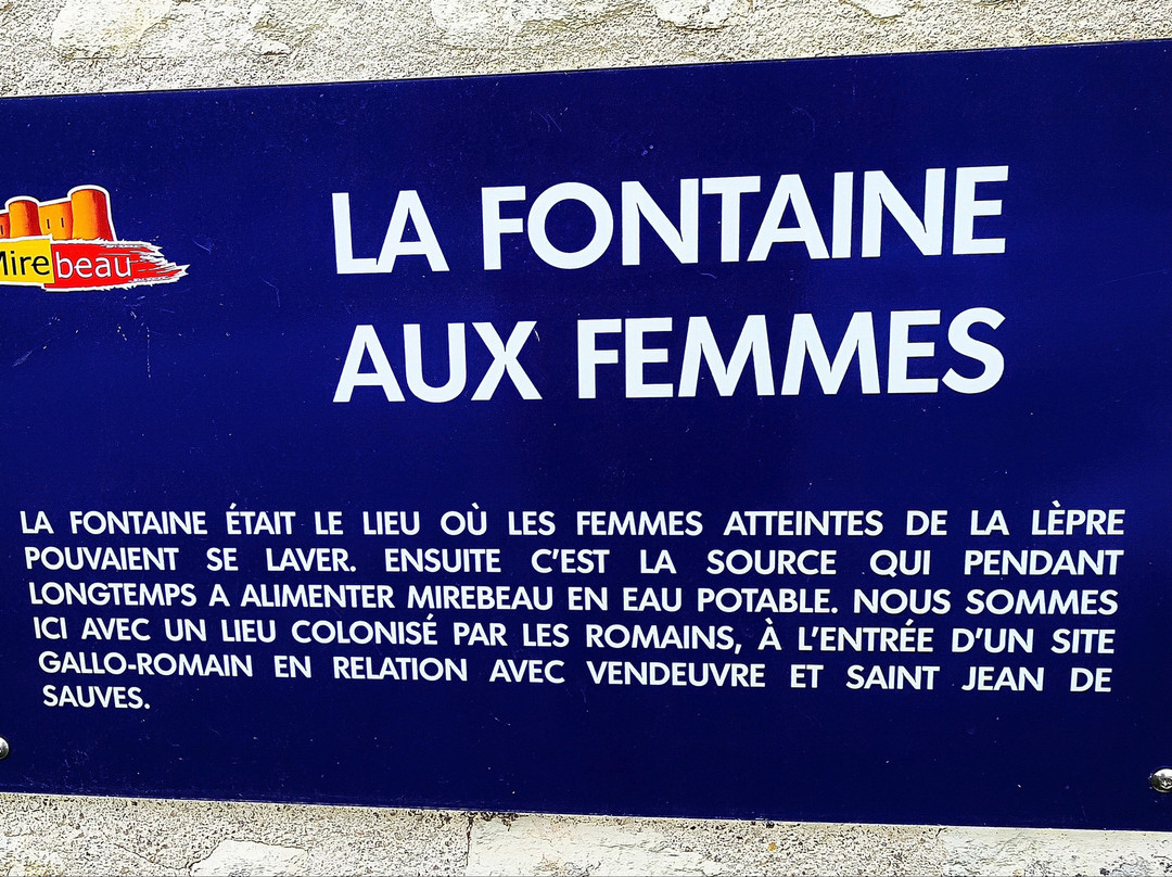 La Fontaine Aux Femmes景点图片