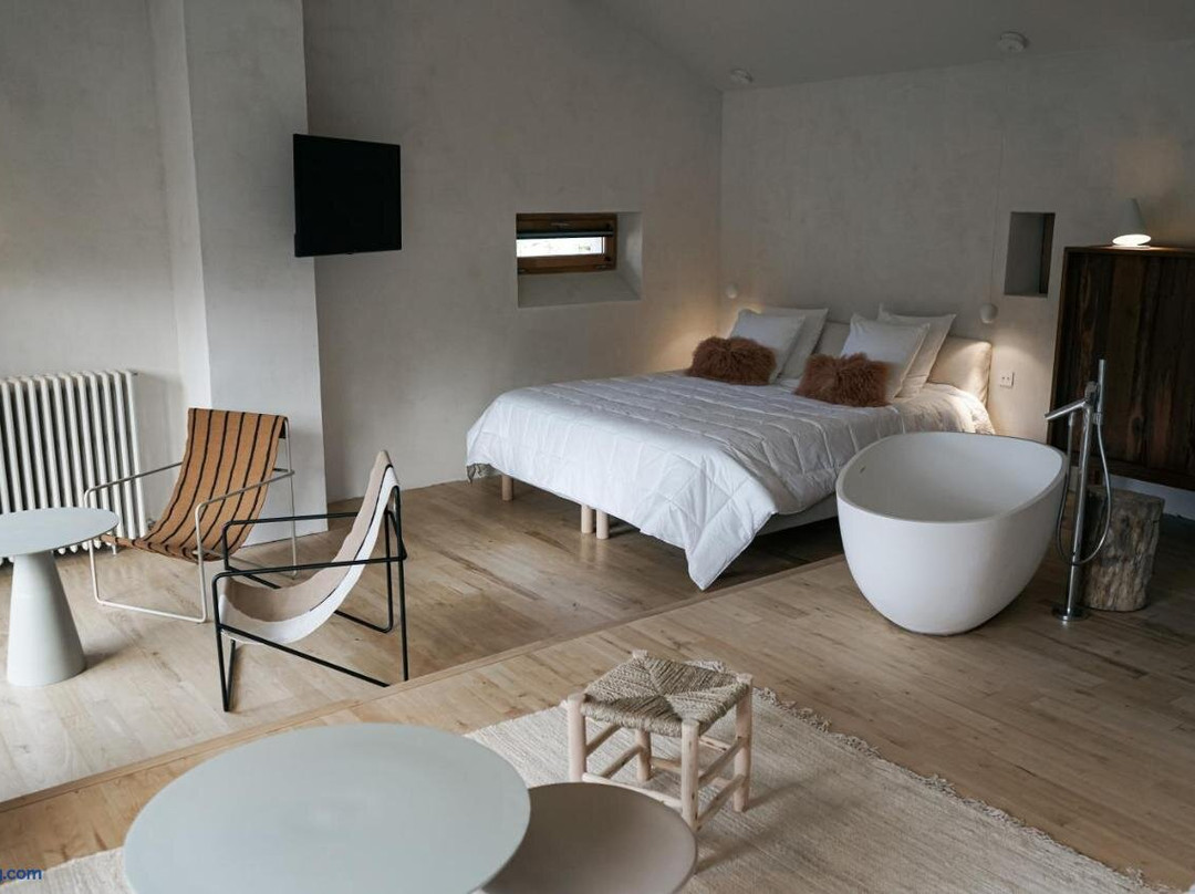 La Maison Des Sources