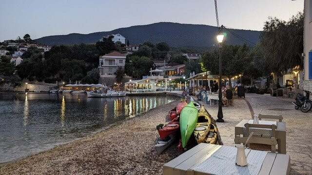 Sea Kayaking Kefalonia - Greece-阿尔戈斯托利翁必去景点