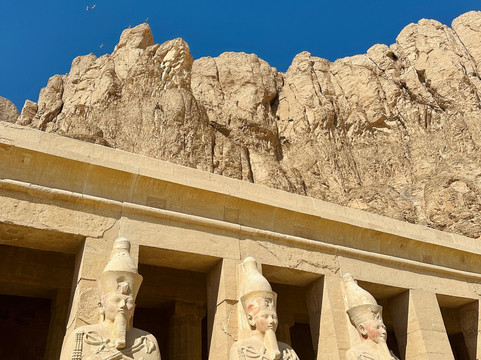 Egy Travelers-亚斯文必去景点