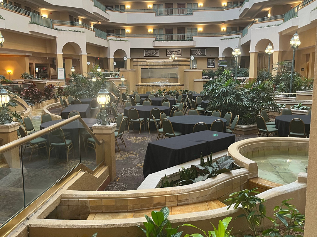 格林斯博罗机场希尔顿合博套房酒店主图