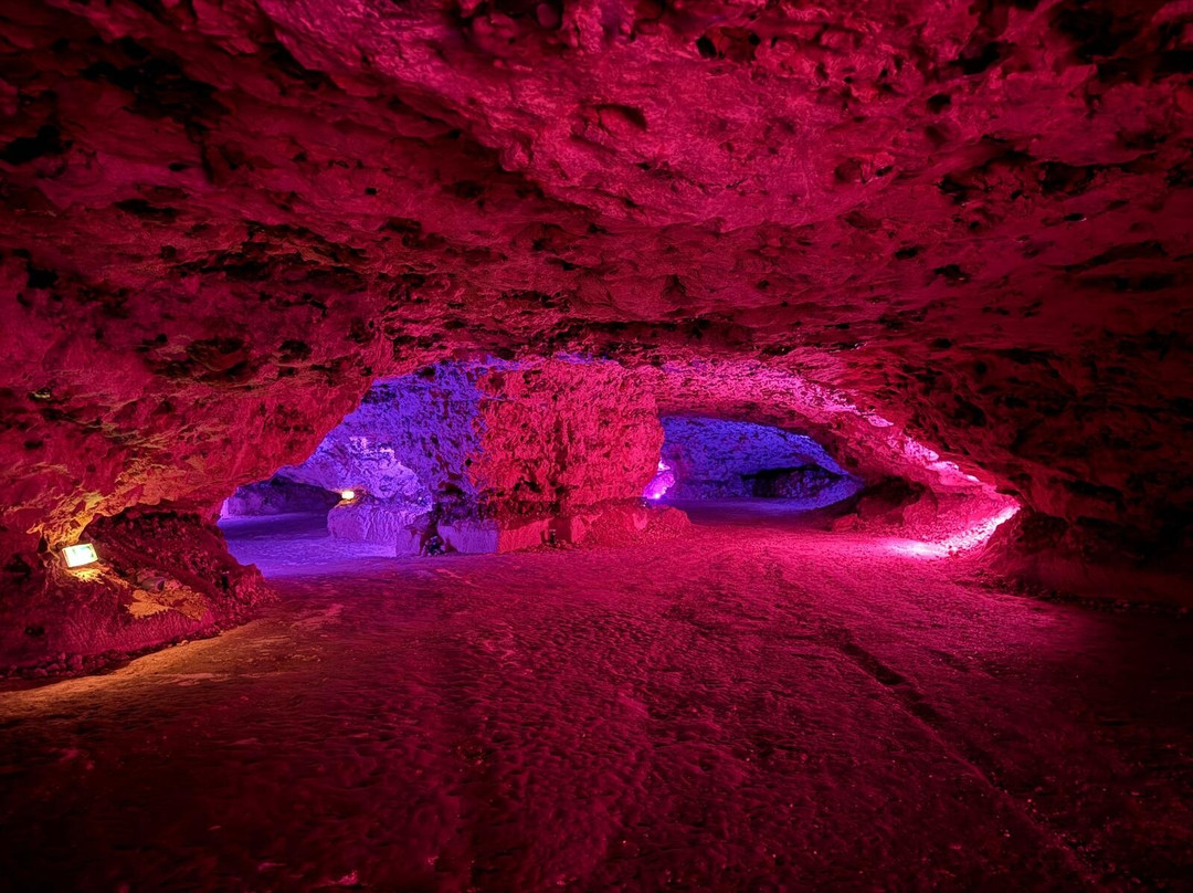 Grottes du Foulon景点图片
