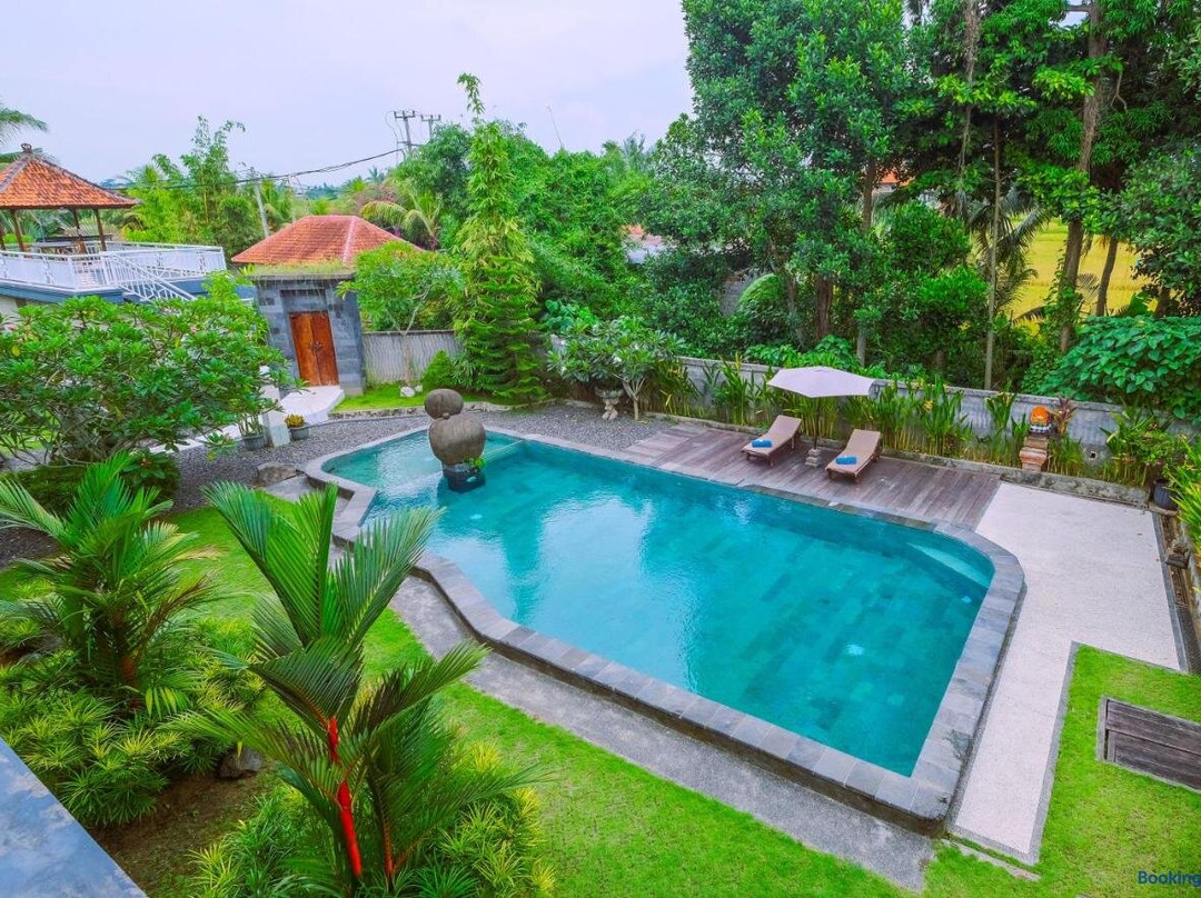Bambu Lokha Guest House