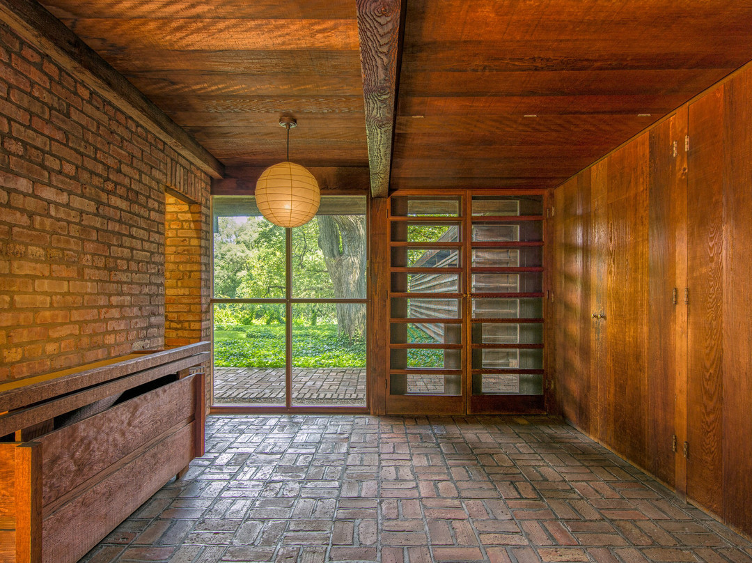 Schweikher House-绍姆堡必去景点