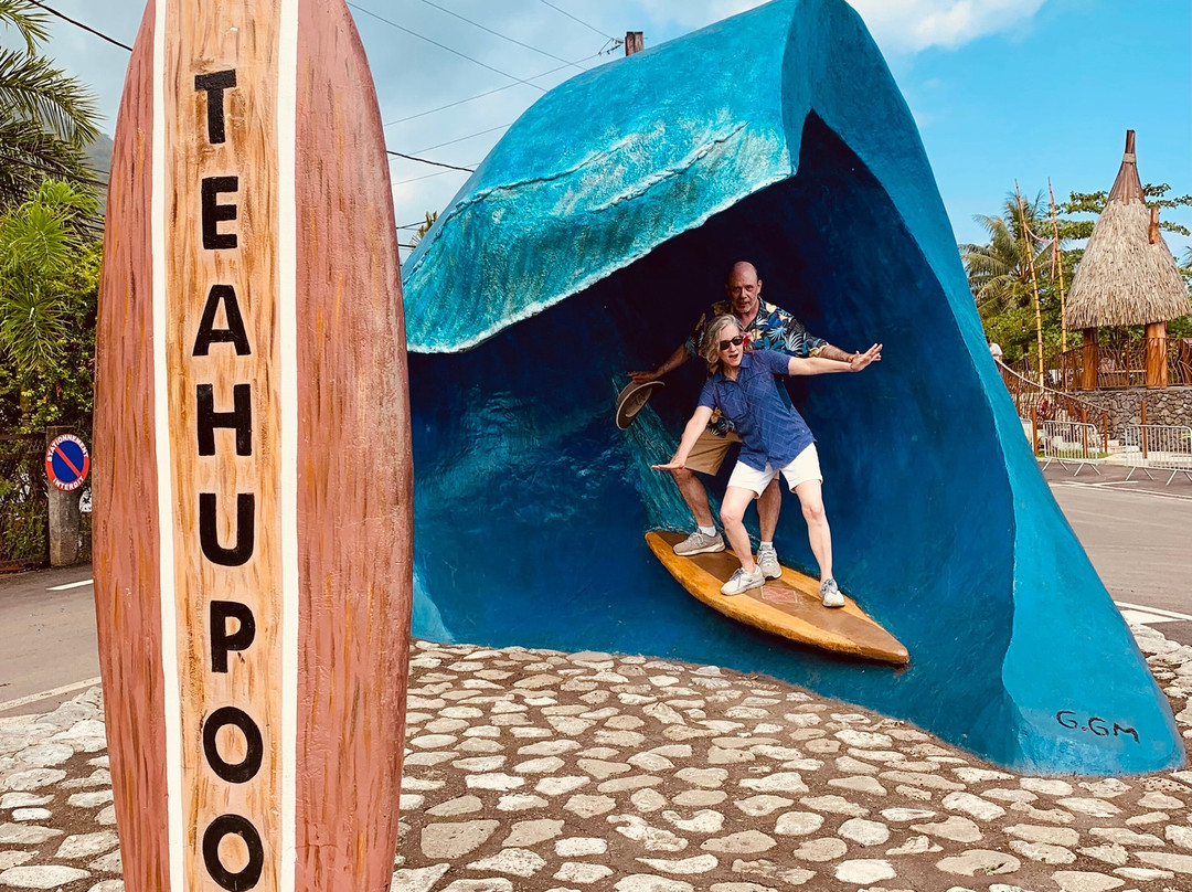 Teahupoo Wave Sign景点图片