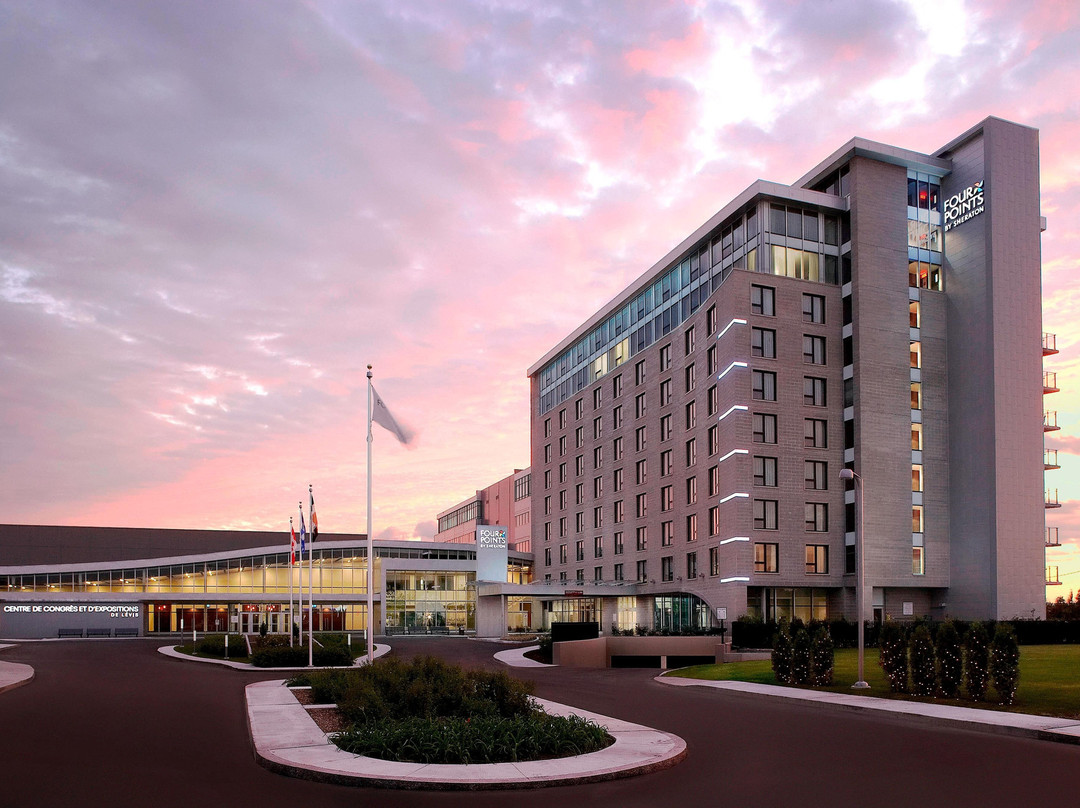 Four Points by Sheraton Levis Convention Centre主图