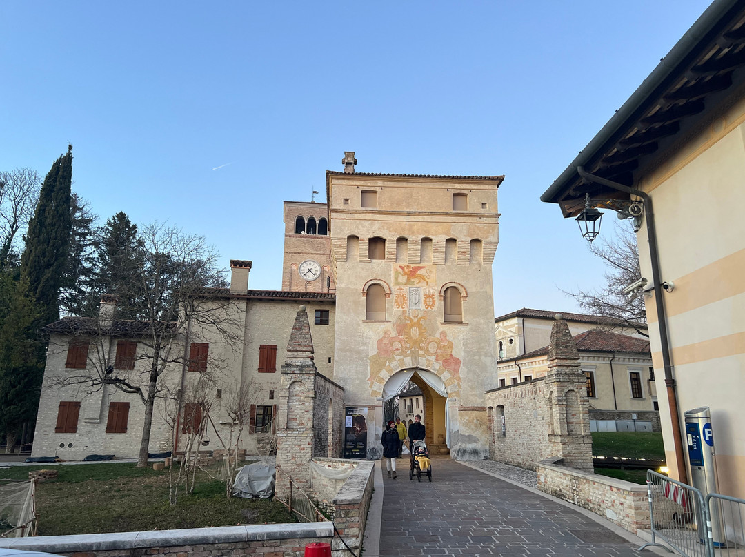 Abbazia Benedettina Santa Maria in Silvis-Sesto al Reghena必去景点