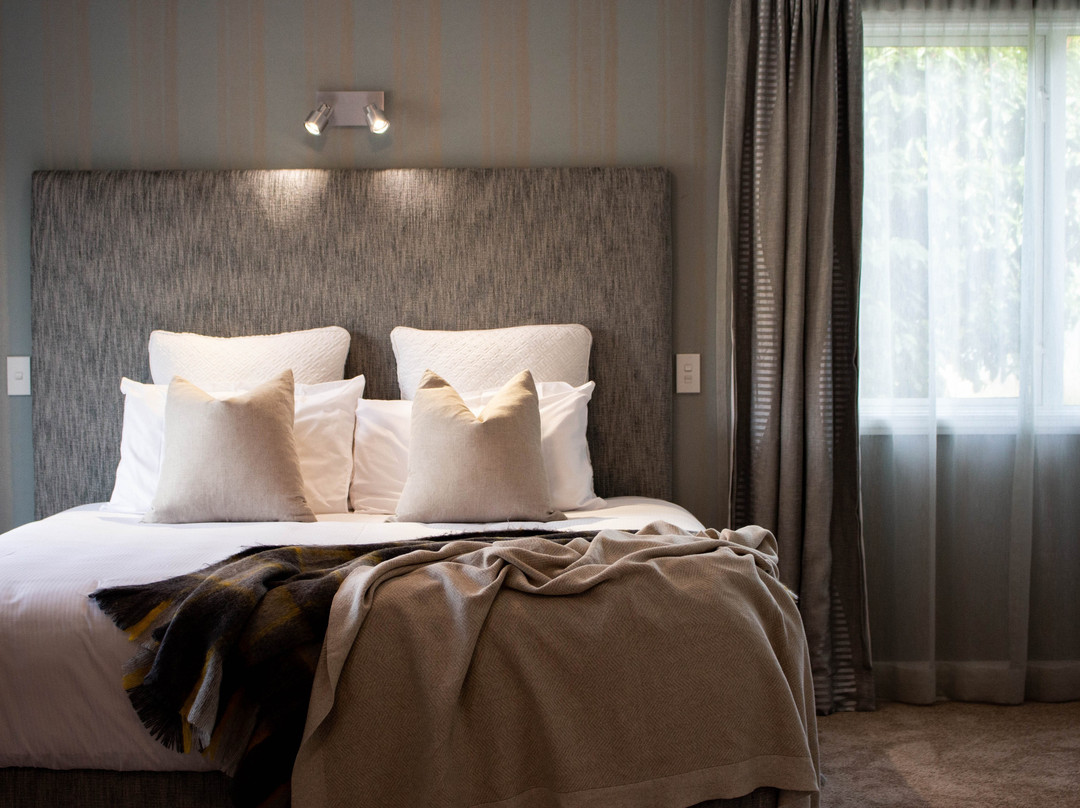 皇后镇乡村旅馆主图