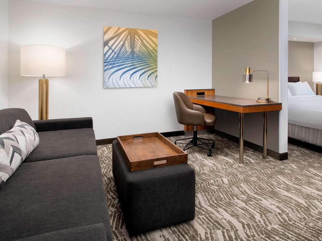 希尔斯伯勒酒店住宿-波特兰希尔斯伯勒万豪春丘套房酒店