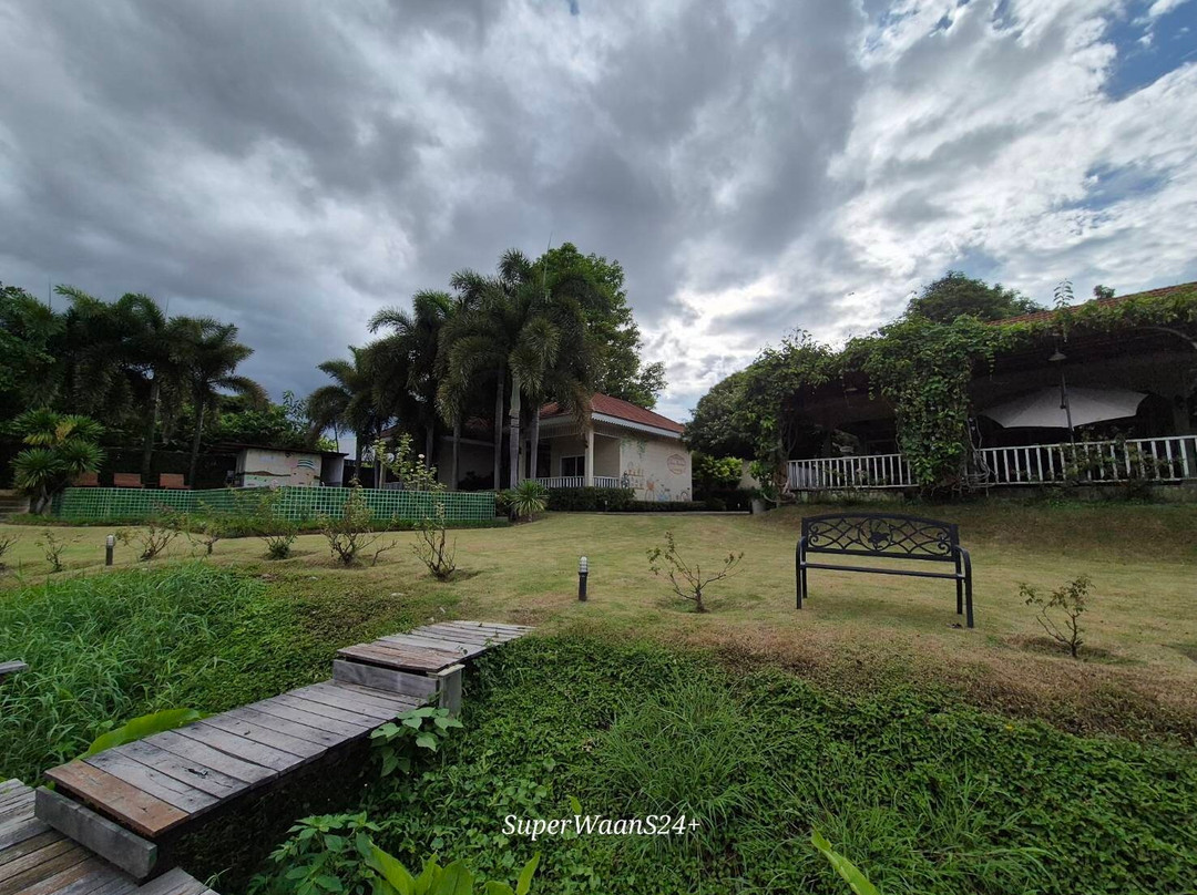 Ruen Maihom Riverside Cottage主图