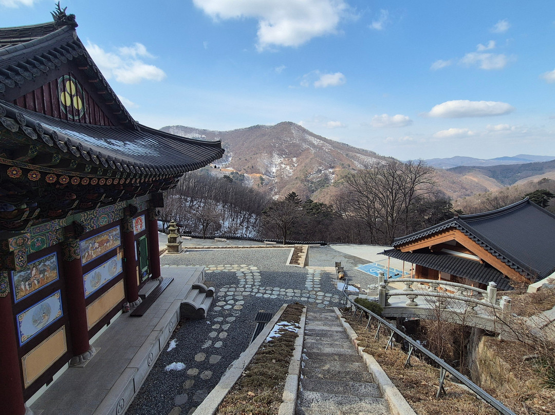 Yongdeogsa-龙仁市必去景点