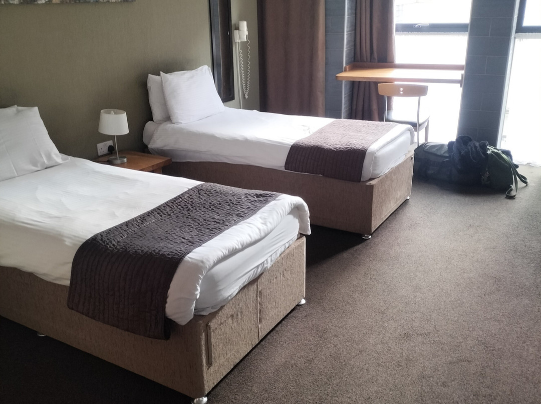 Central Hotel Gloucester by Roomsbooked主图