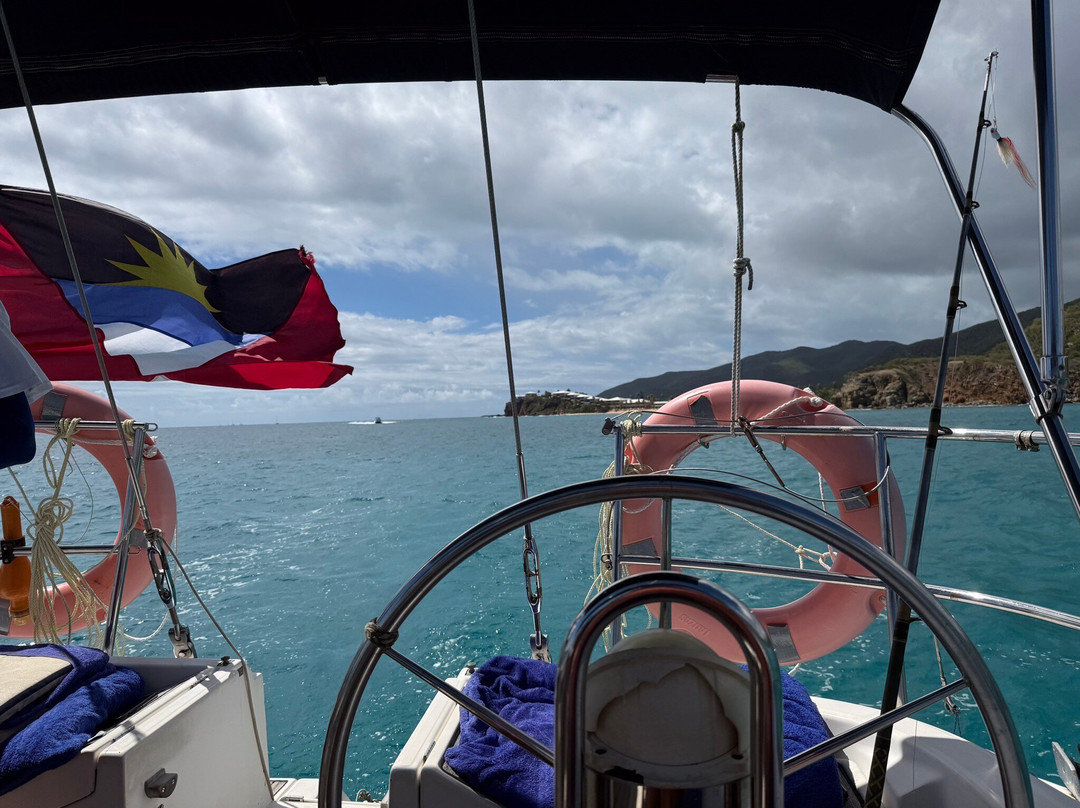 Gadaboat-Jolly Harbour必去景点