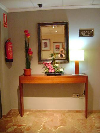 Hostal Residencia Torrijos主图