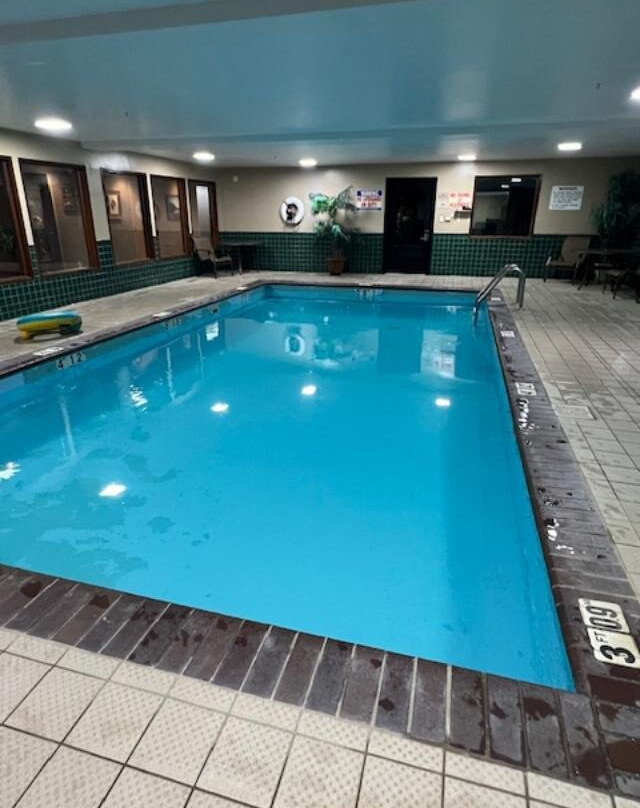 Quality Inn Nashville - Bloomington主图