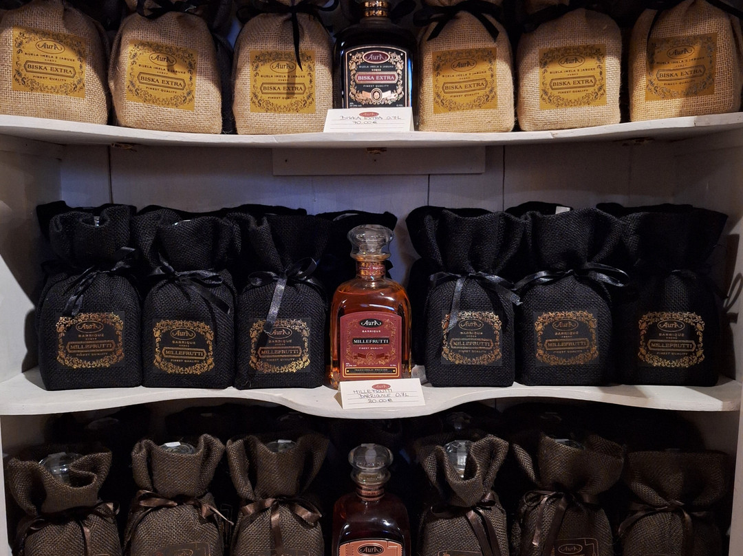 Aura Distillery景点图片