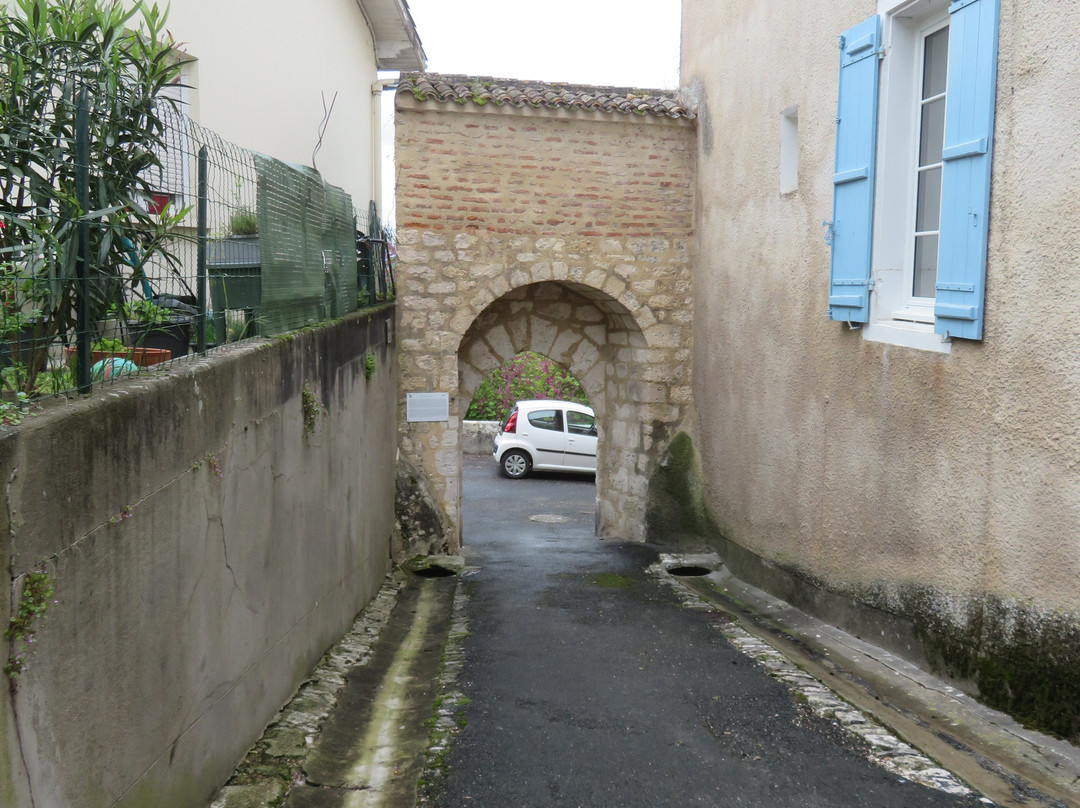 Bastide de Castillonnes景点图片
