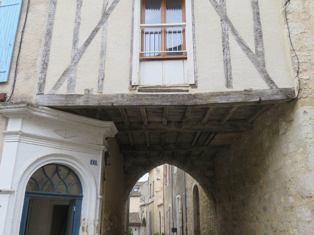 Bastide de Castillonnes景点图片