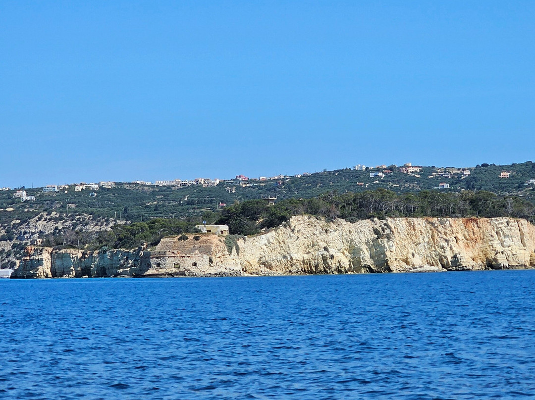 Seaside Boat Rental Kalives景点图片