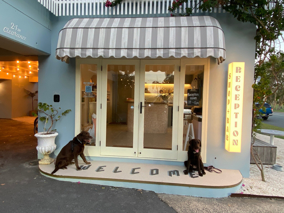 Blue Water Motel主图