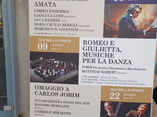 Teatro La Fenice Di Senigallia-Scapezzano必去景点