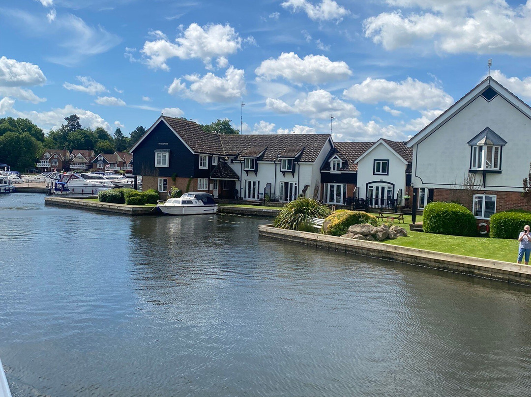 Broads Tours River Trips景点图片