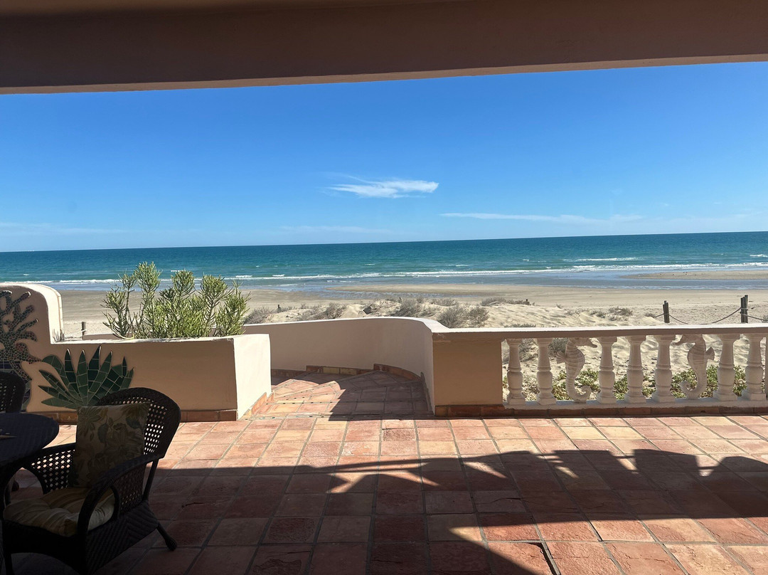 Playa Encanto-佩纳斯科港必去景点