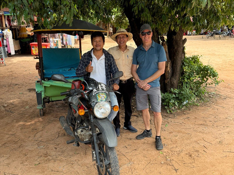 Authentic Food Tours : Southeast Asia Bites and Activities-金边必去景点