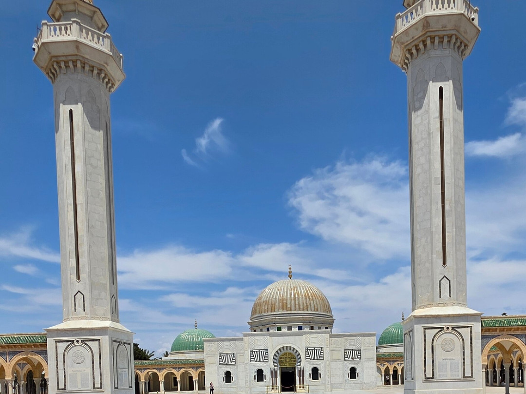 布尔吉巴陵墓-摩纳斯特必去景点