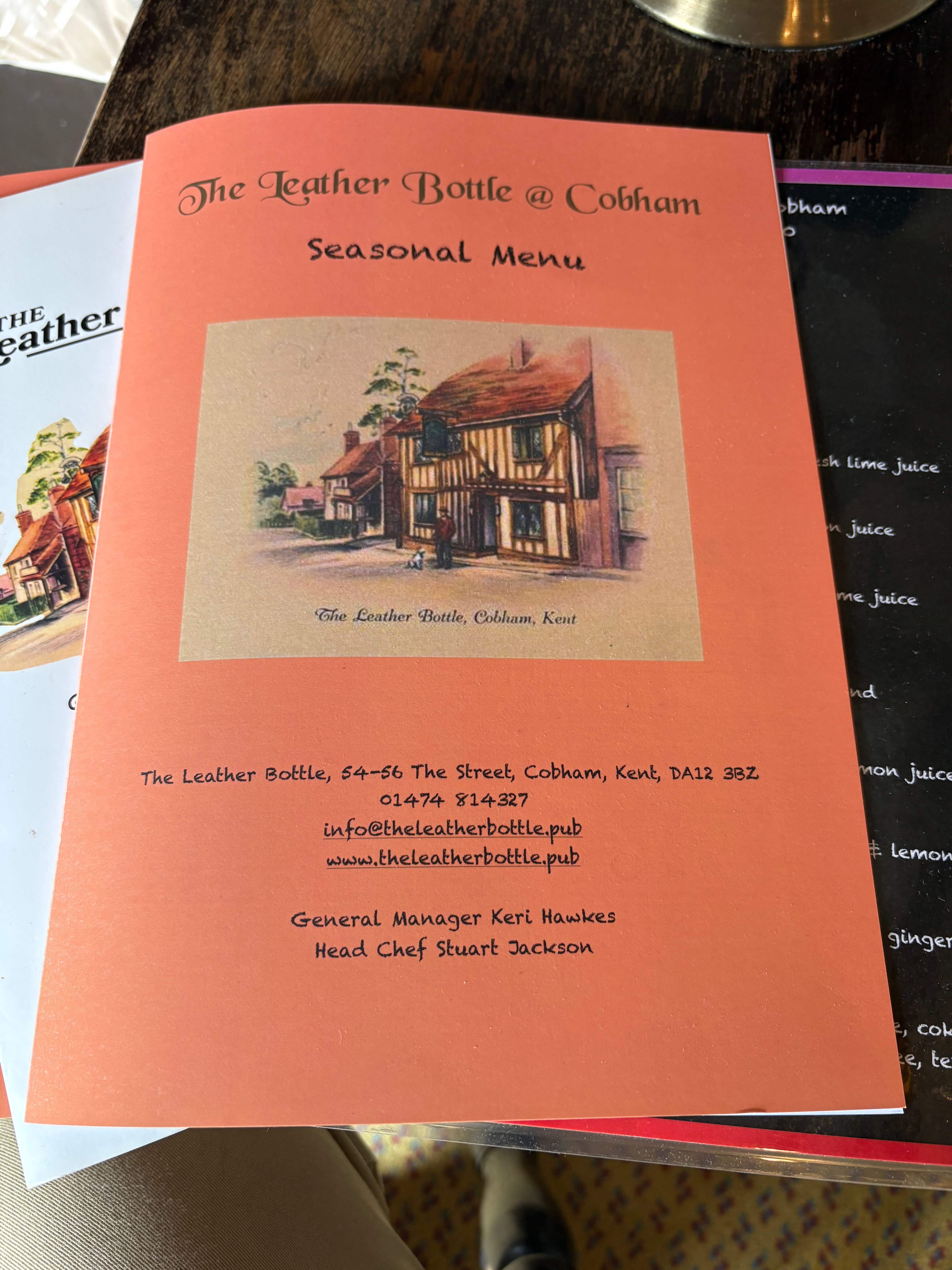 The Leather Bottle-官方