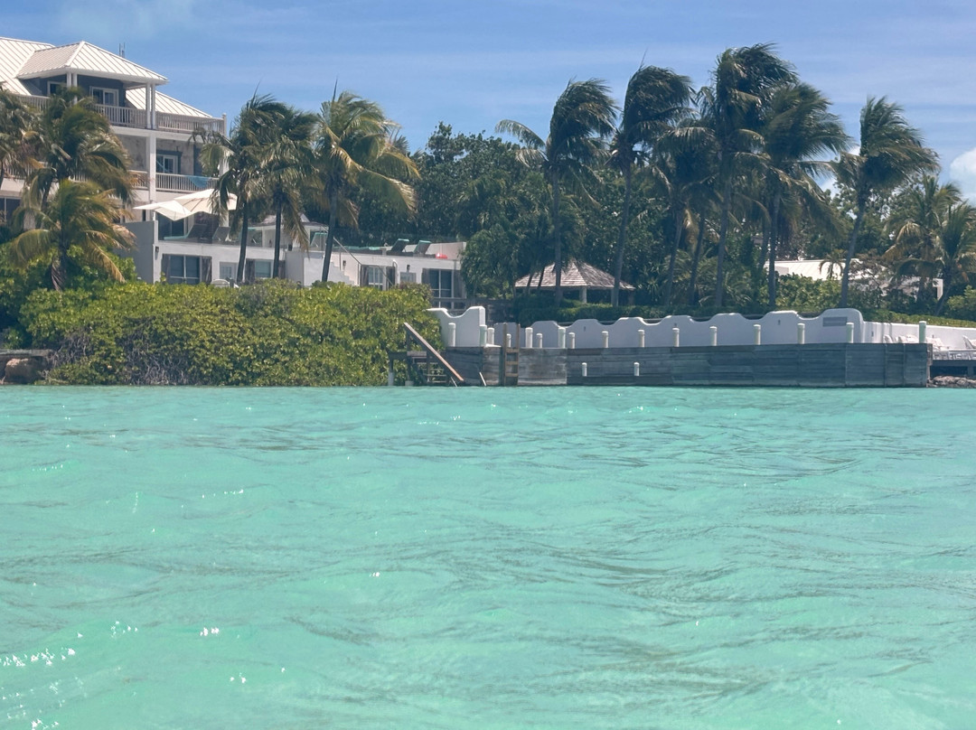 Taylor Bay Beach-普罗维登西亚莱斯必去景点