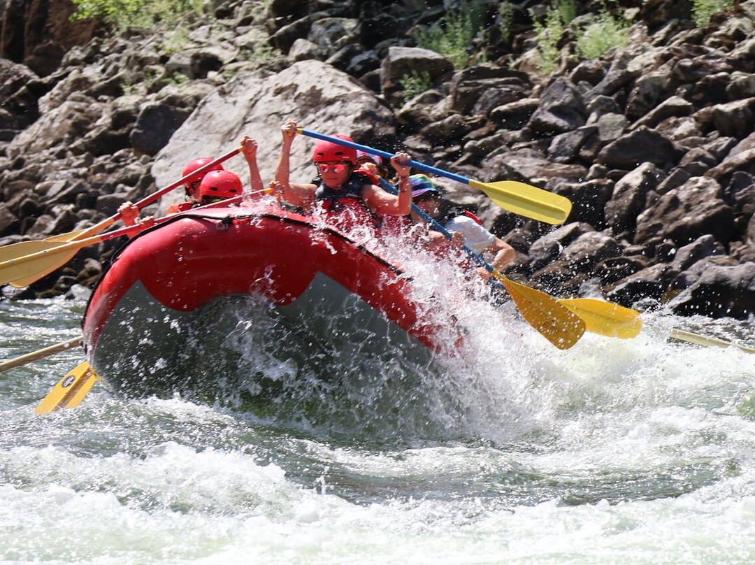 Rocky Mountain River Tours-Stanley必去景点